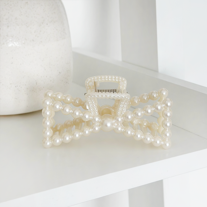 Krallenclip mit Perlenschleife