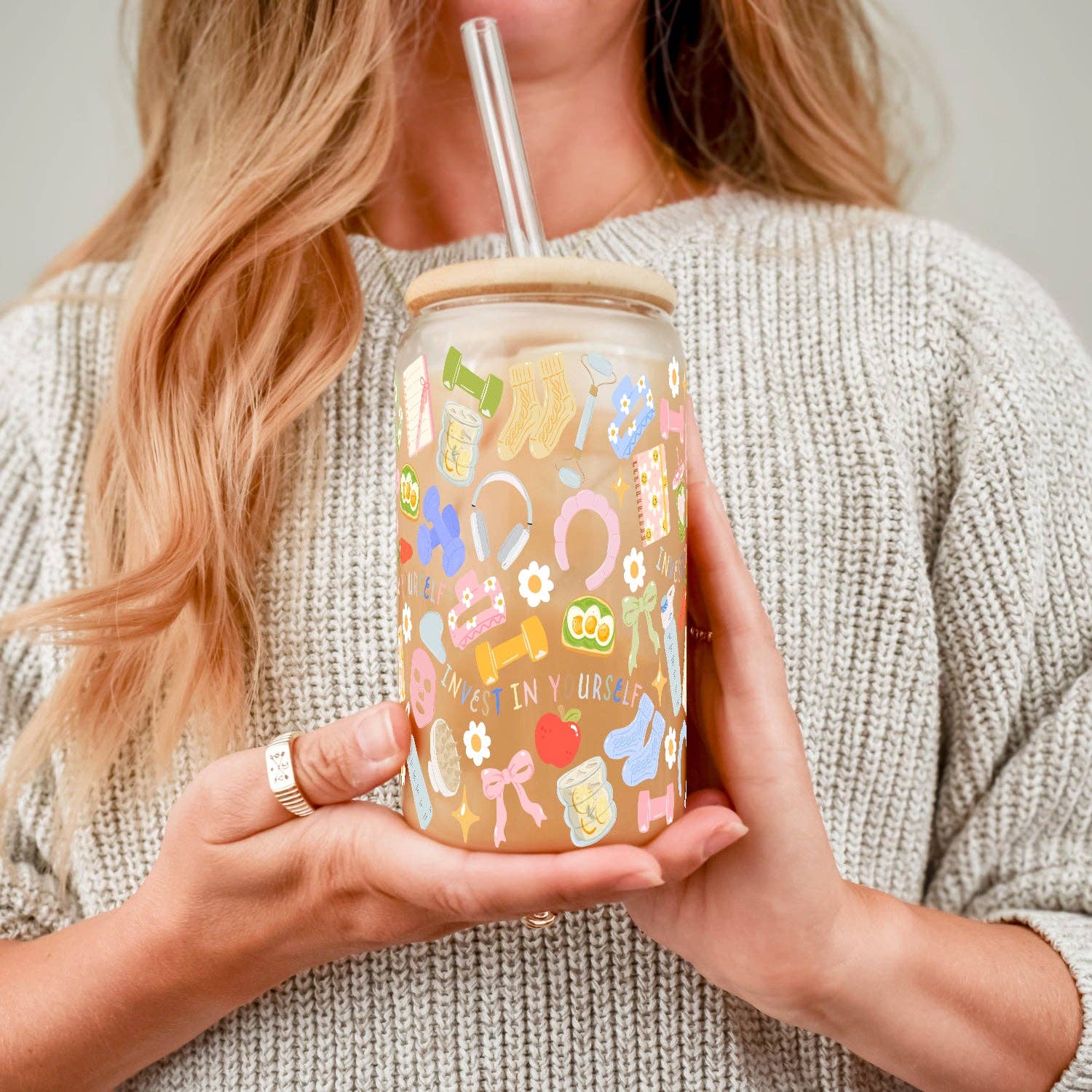 "Soft Reset Classic Cup" – Selflove Glasbecher mit Bambusdeckel & Glasstrohhalm