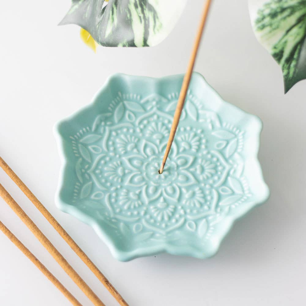 Mandala Räucherstäbchenhalter aus Keramik – Blaues Dufttablett