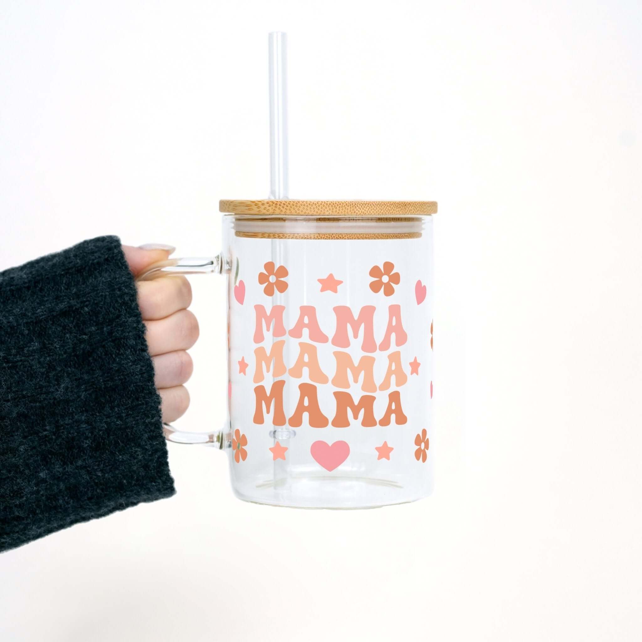 "Mama Everyday Mug" – Glastasse mit Griff, Bambusdeckel & Kunststoffstrohhalm