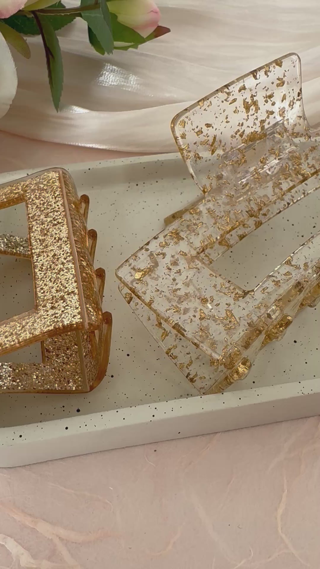 Video laden: Haarklammer XL "Gold Finger"